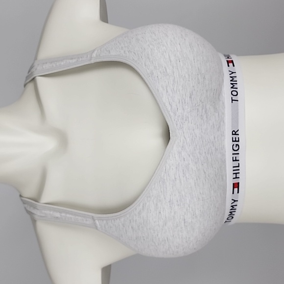 ⭐️2/ $30⭐️Tommy Hilfiger Heathered Grey Sports Bra Criss Cross Straps  Sz Small - Picture 2 of 16